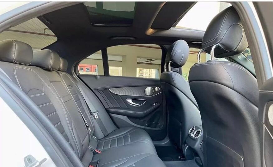 2015 Mercedes Benz C250