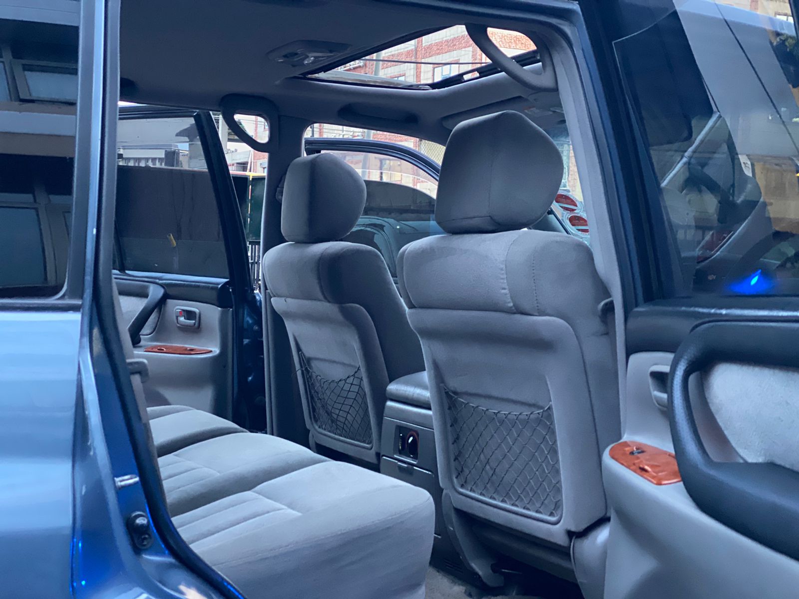 2006 Toyota Land Cruiser