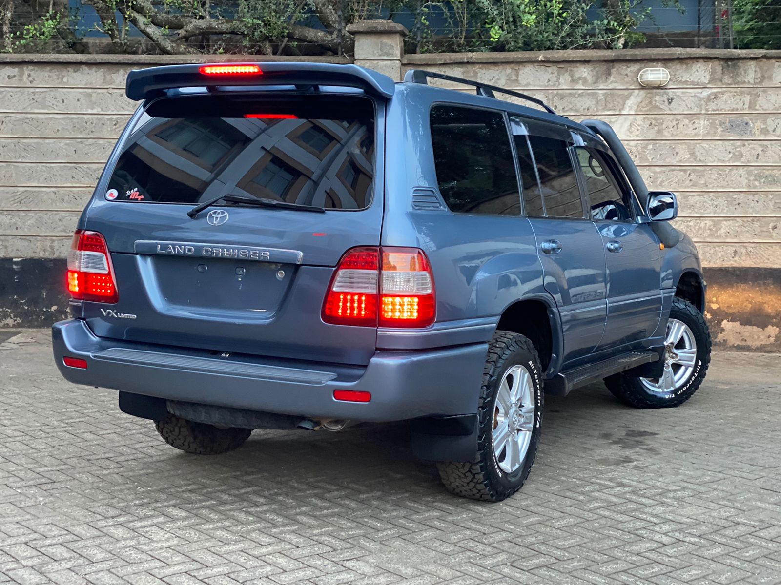 2006 Toyota Land Cruiser