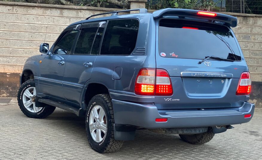 2006 Toyota Land Cruiser