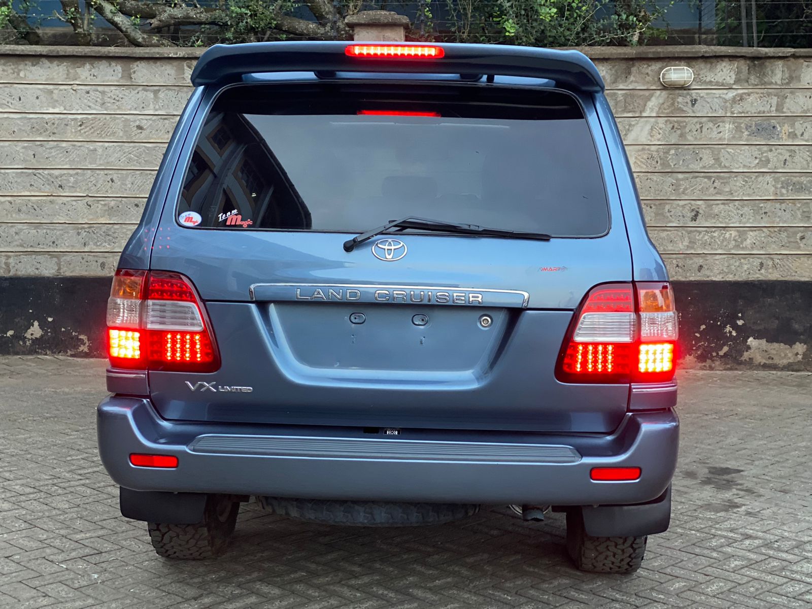 2006 Toyota Land Cruiser