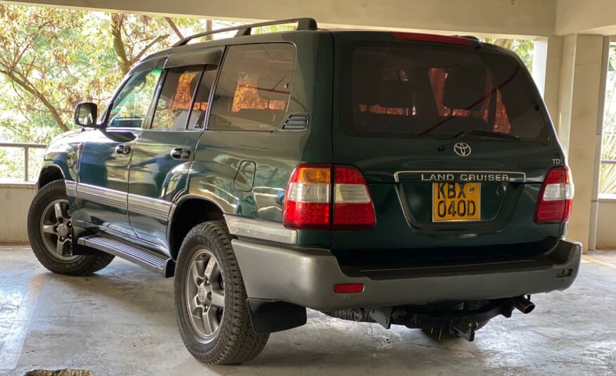 2006 Toyota Land Cruiser Amazon