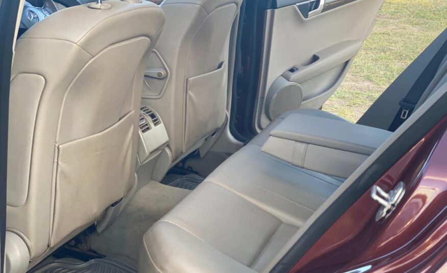 2009 Mercedes Benz C200