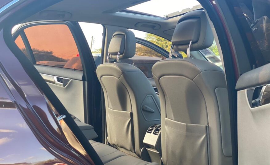 2009 Mercedes Benz C200