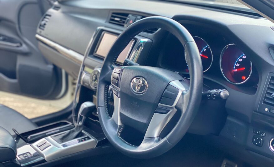 2011 Toyota Mark X