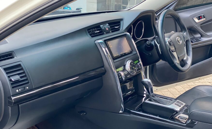 2011 Toyota Mark X