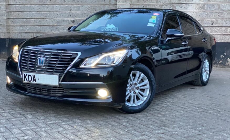 2013 Toyota Royal Crown