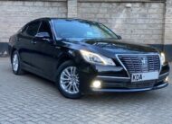 2013 Toyota Royal Crown