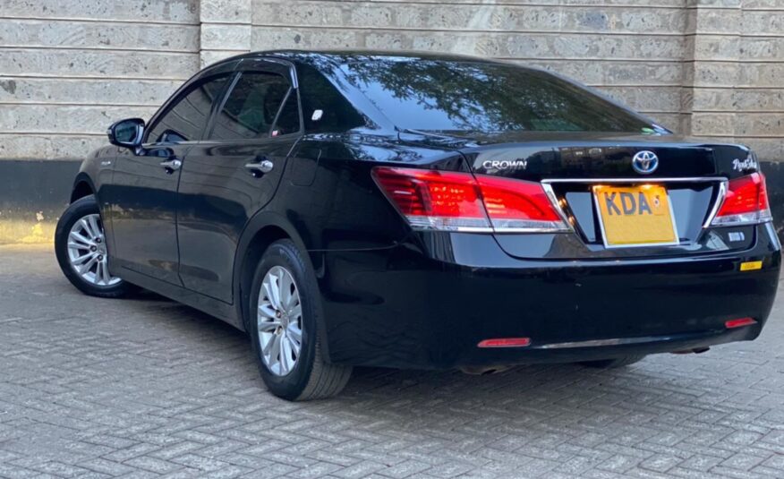 2013 Toyota Royal Crown
