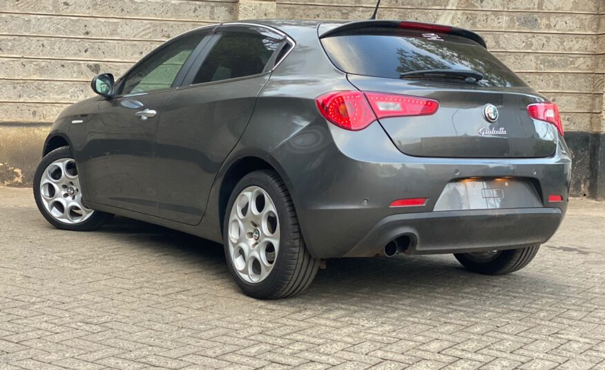 2014 Alfa Romeo Giulietta Sportiva