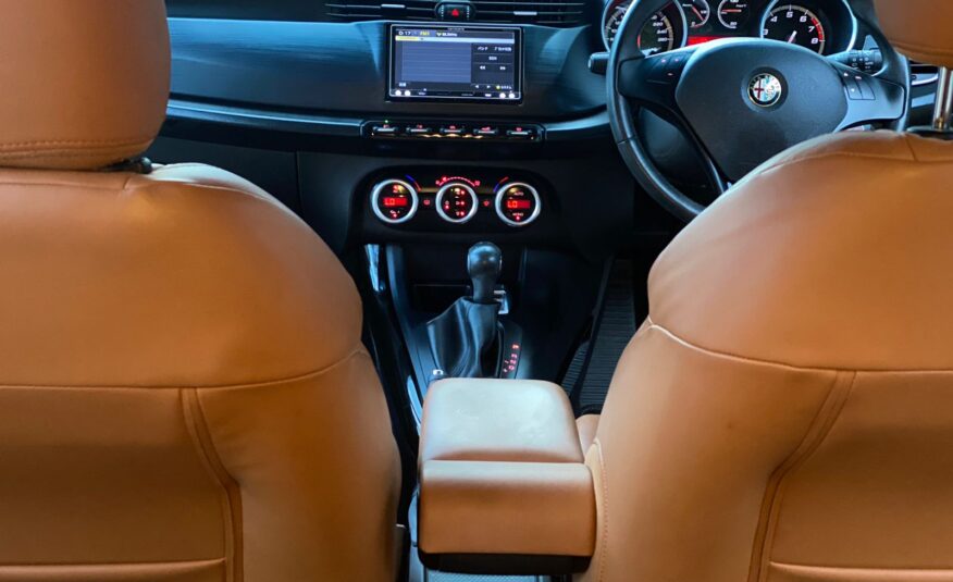 2014 Alfa Romeo Giulietta Sportiva