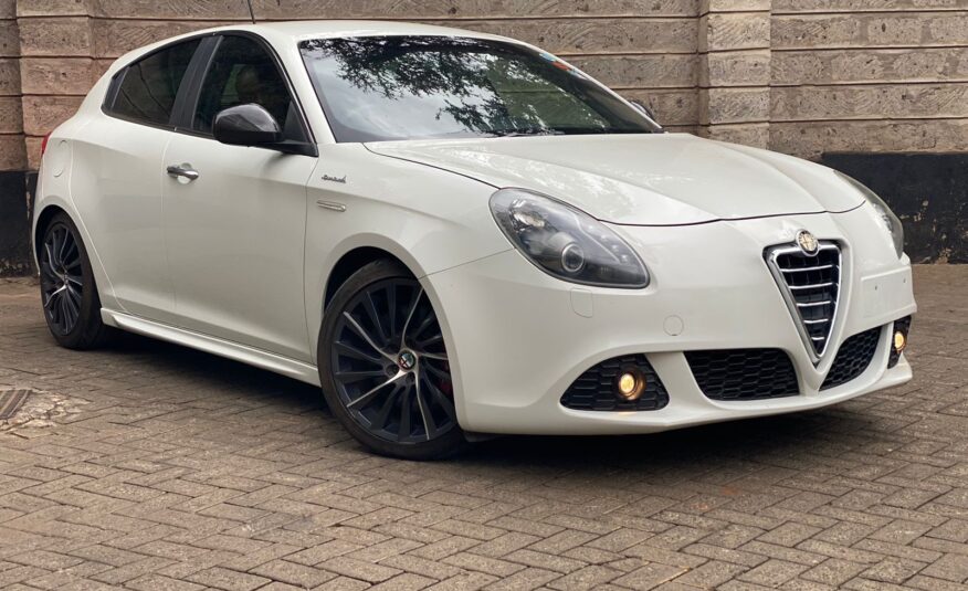 2014 Alfa Romeo Giulietta Sportiva