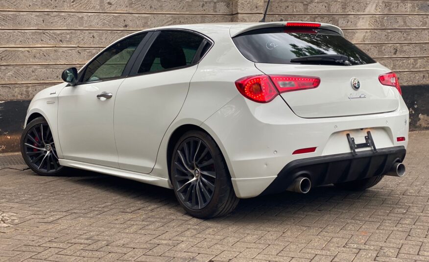 2014 Alfa Romeo Giulietta Sportiva