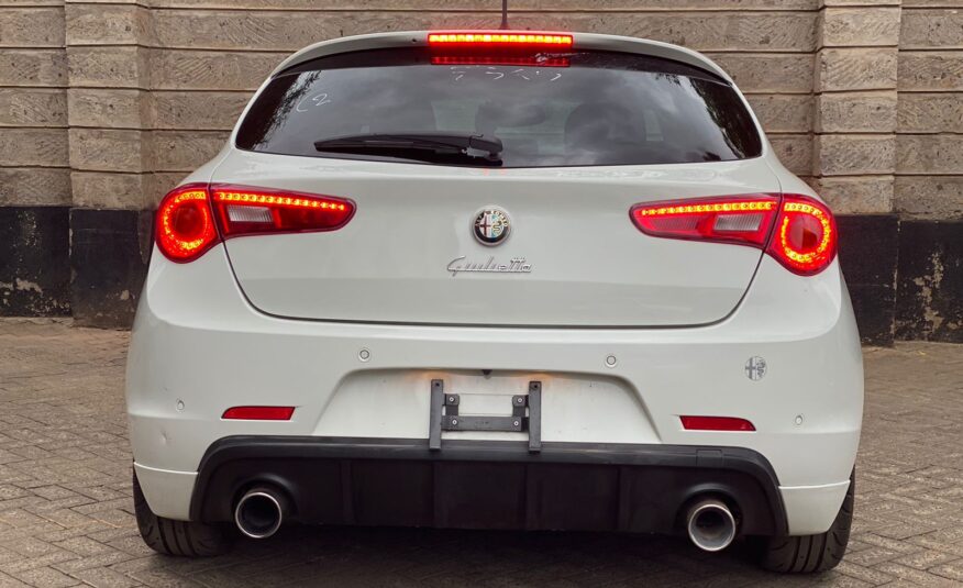 2014 Alfa Romeo Giulietta Sportiva