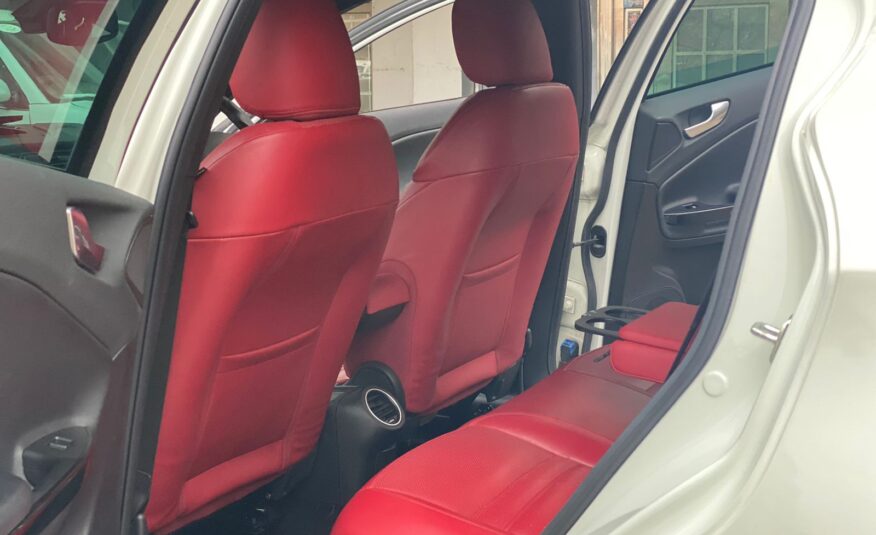 2014 Alfa Romeo Giulietta Sportiva