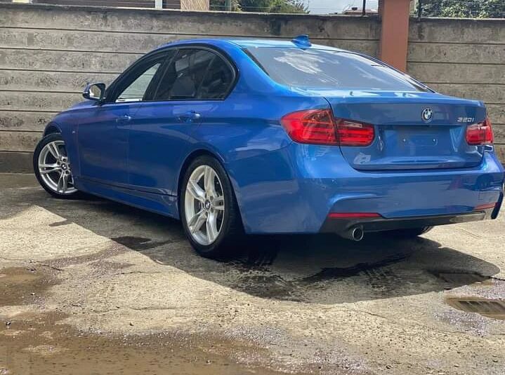 2014 BMW 320i M-Sport