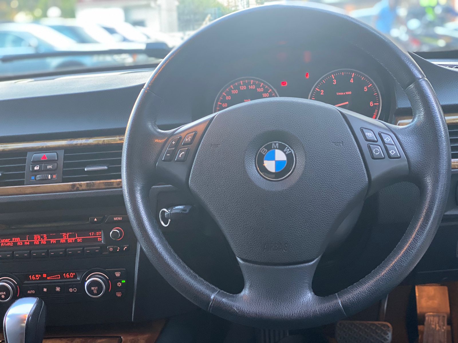 2014 BMW 320i