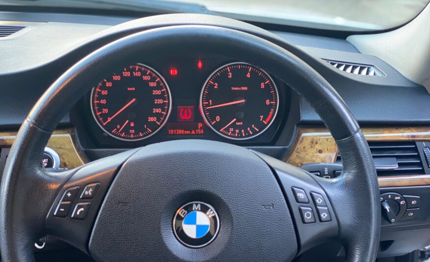 2014 BMW 320i