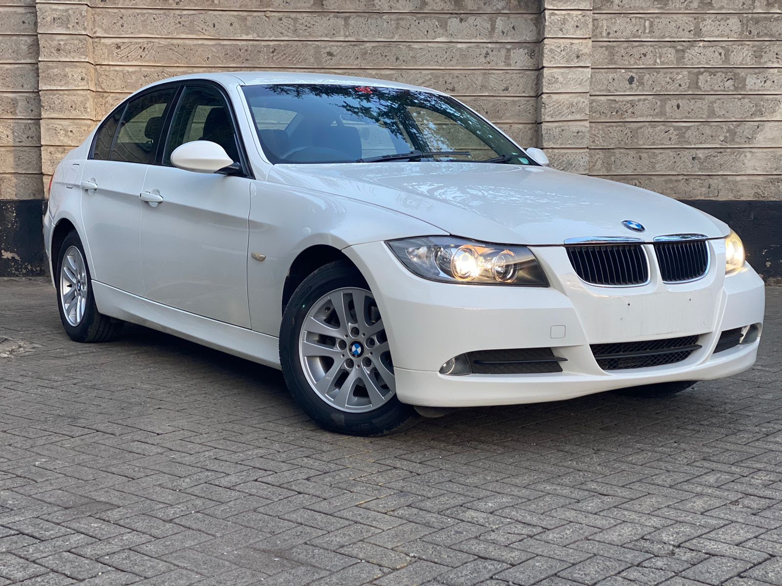 2014 BMW 320i