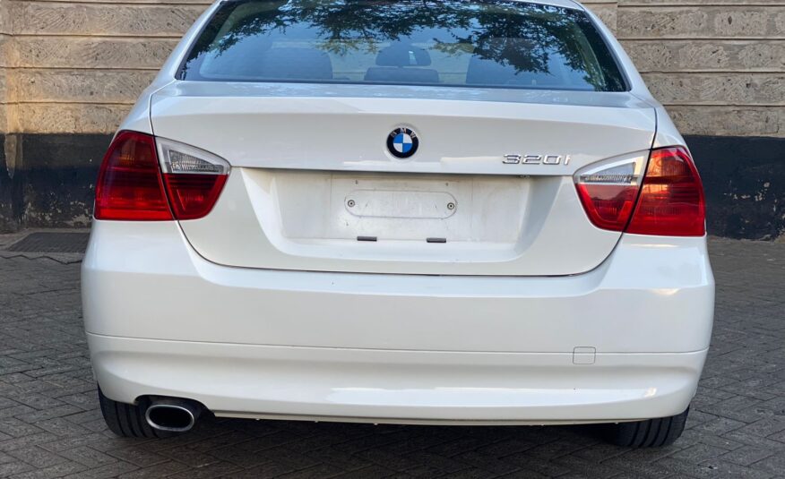 2014 BMW 320i