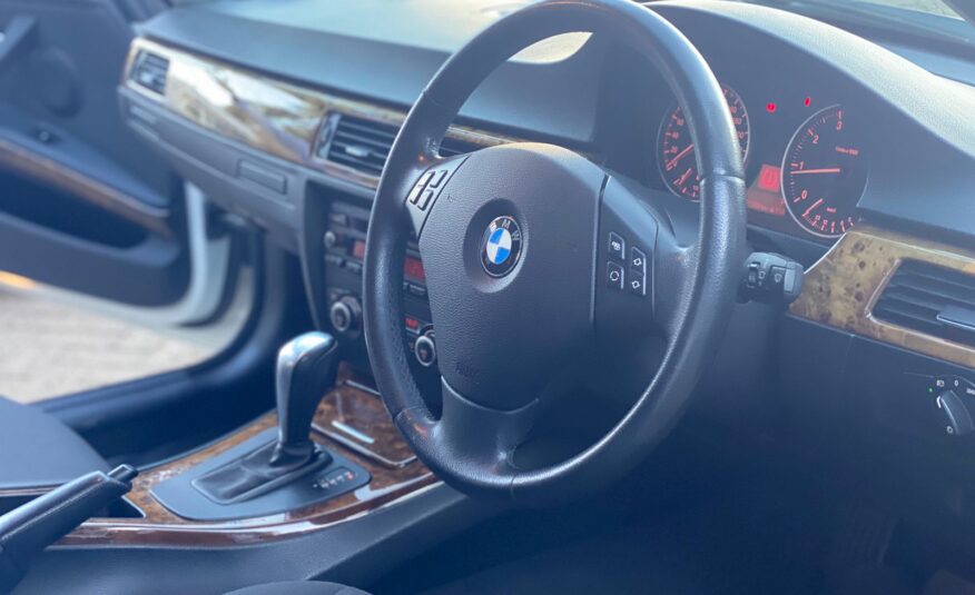 2014 BMW 320i