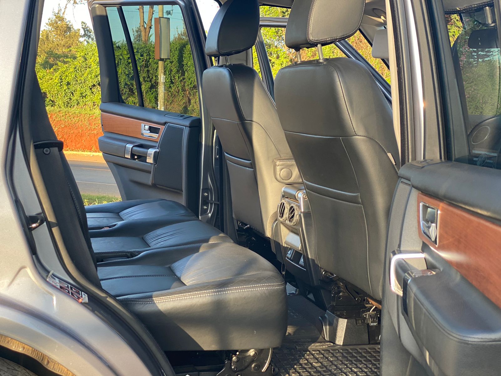 2014 Land Rover Discovery 4