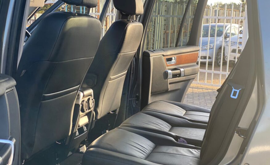 2014 Land Rover Discovery 4