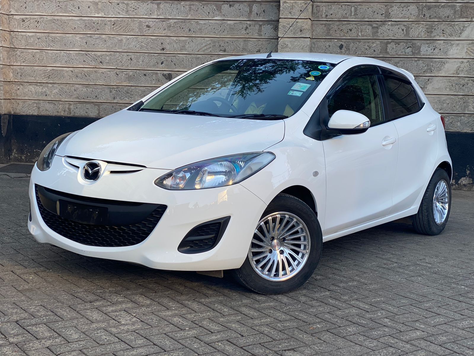2014 Mazda Demio
