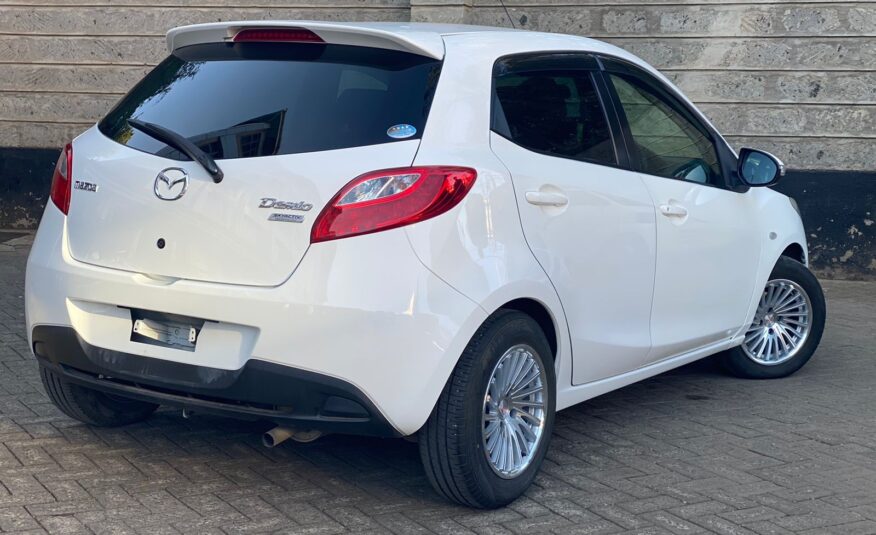 2014 Mazda Demio