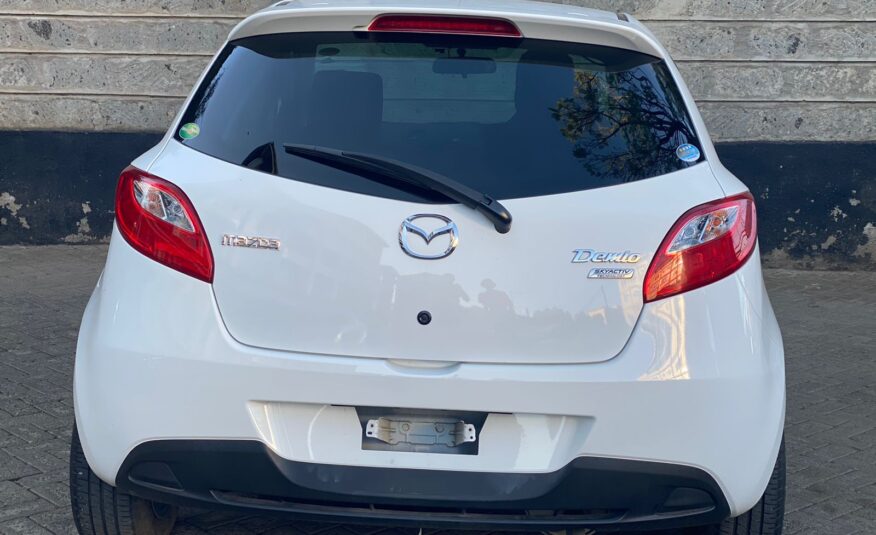 2014 Mazda Demio