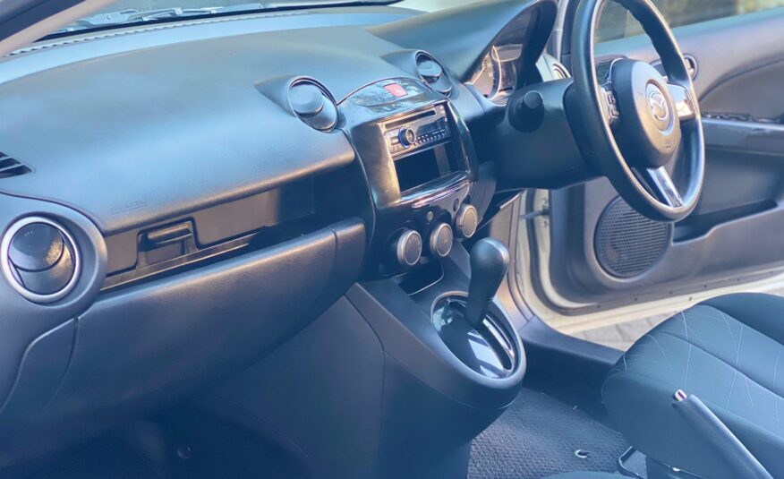 2014 Mazda Demio
