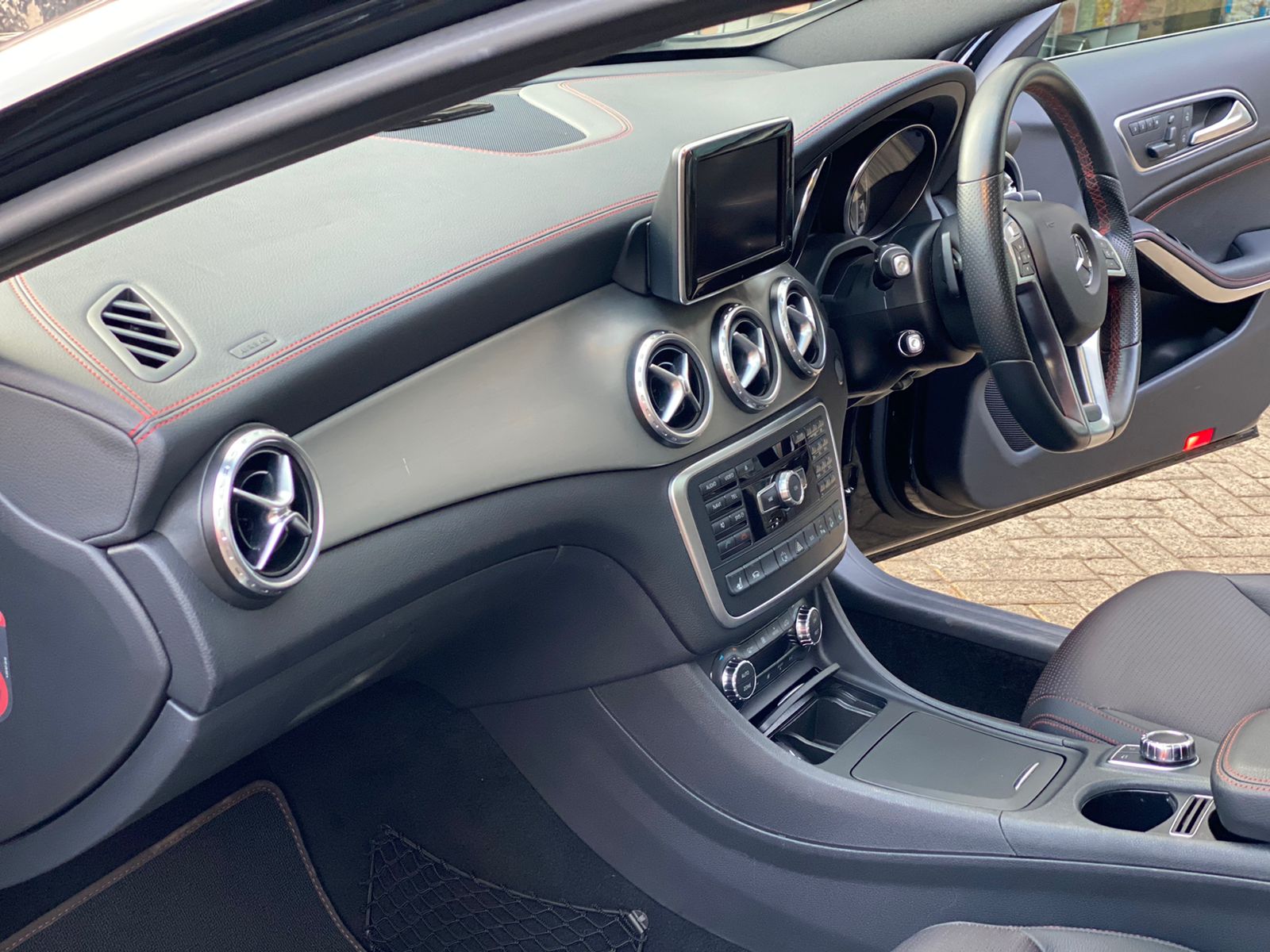 2014 Mercedes Benz GLA 250 4MATIC
