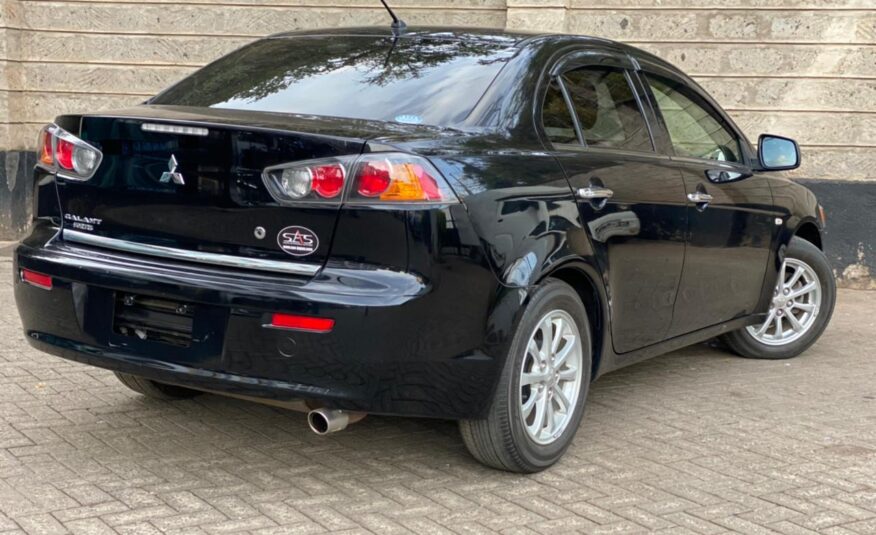 2014 Mitsubishi Galant