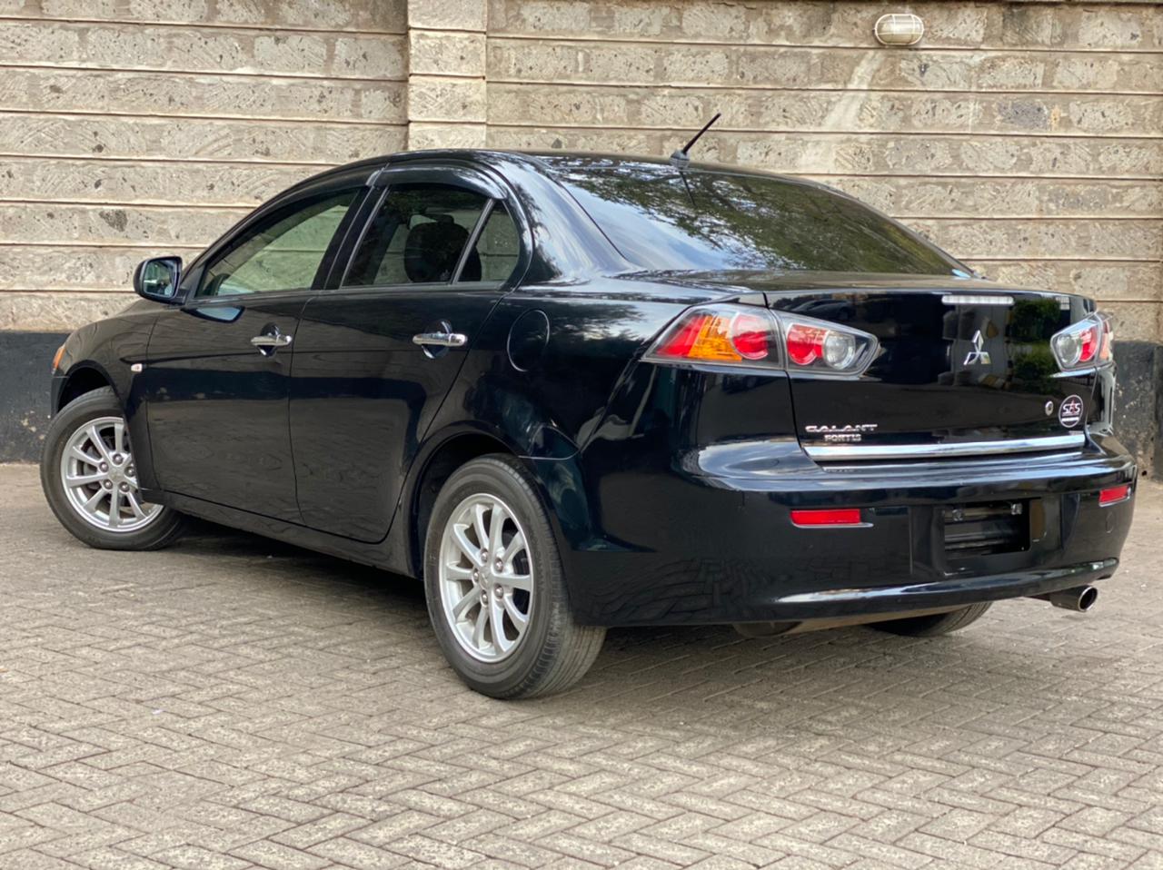 2014 Mitsubishi Galant