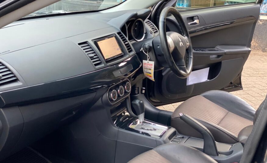 2014 Mitsubishi Galant