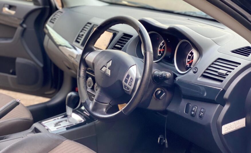 2014 Mitsubishi Galant