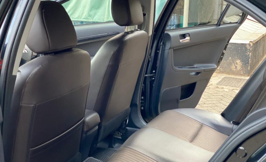 2014 Mitsubishi Galant
