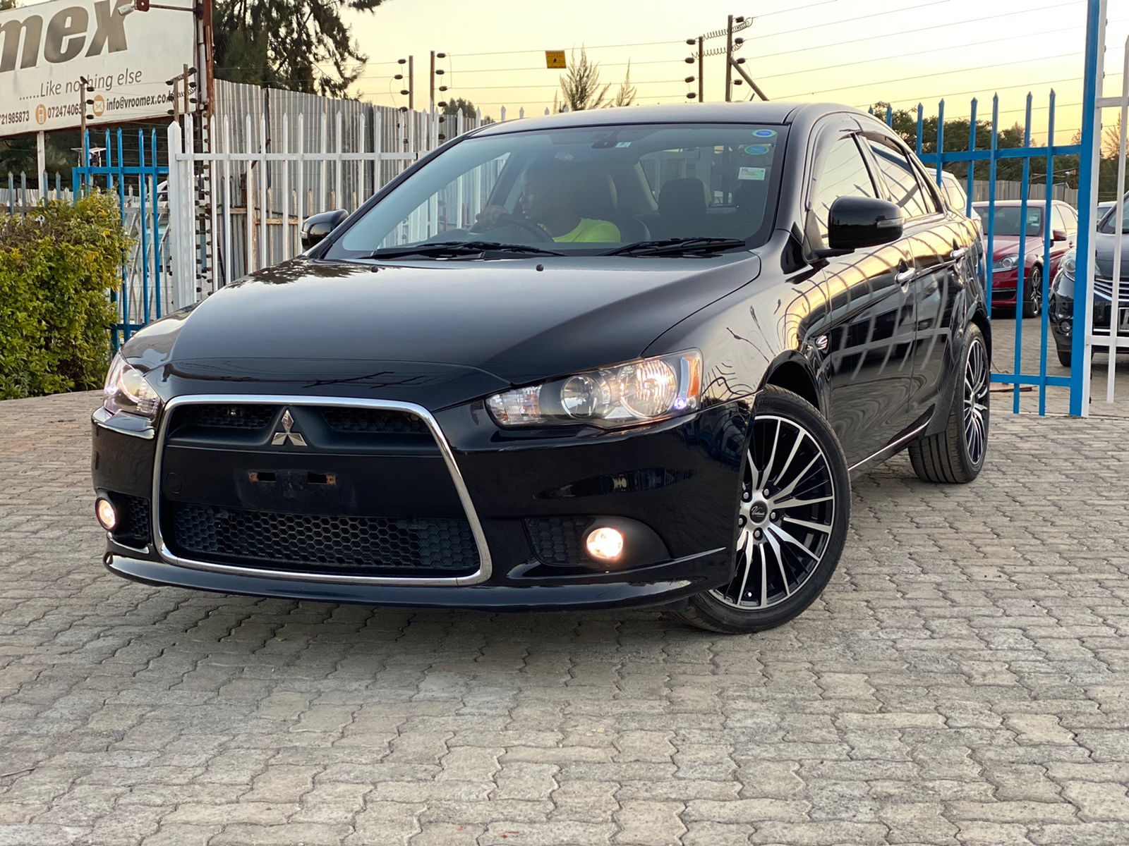 2014 Mitsubishi Galant