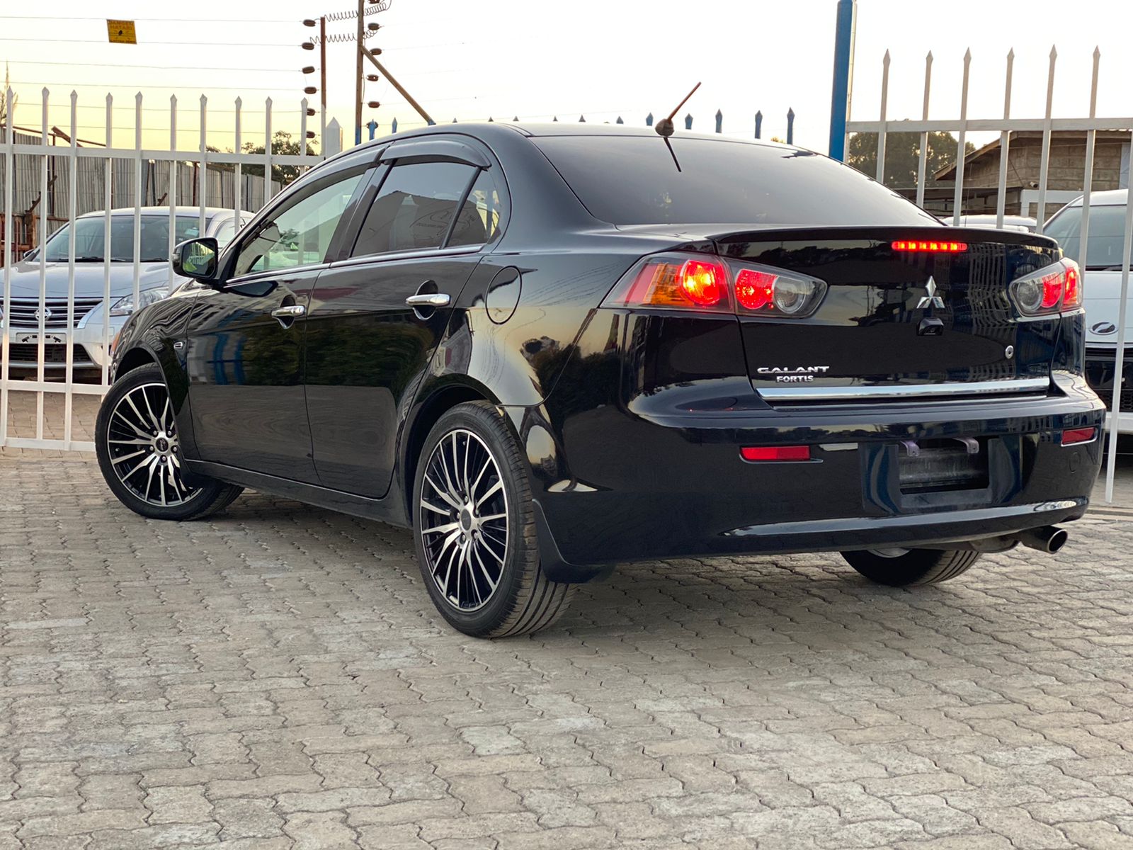 2014 Mitsubishi Galant