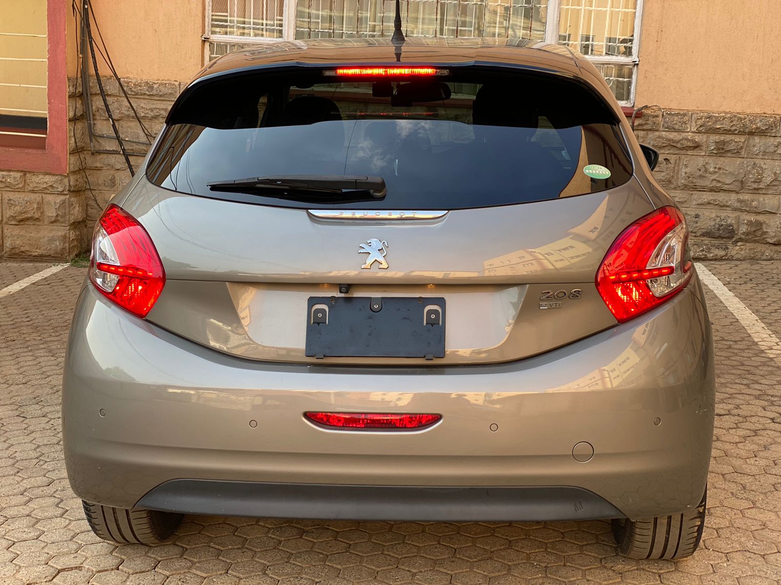 2014 Peugeot 208 Premium