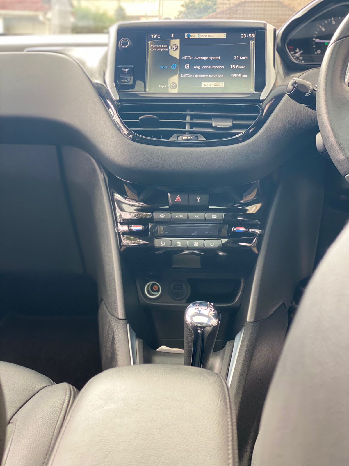 2014 Peugeot 208 Roland