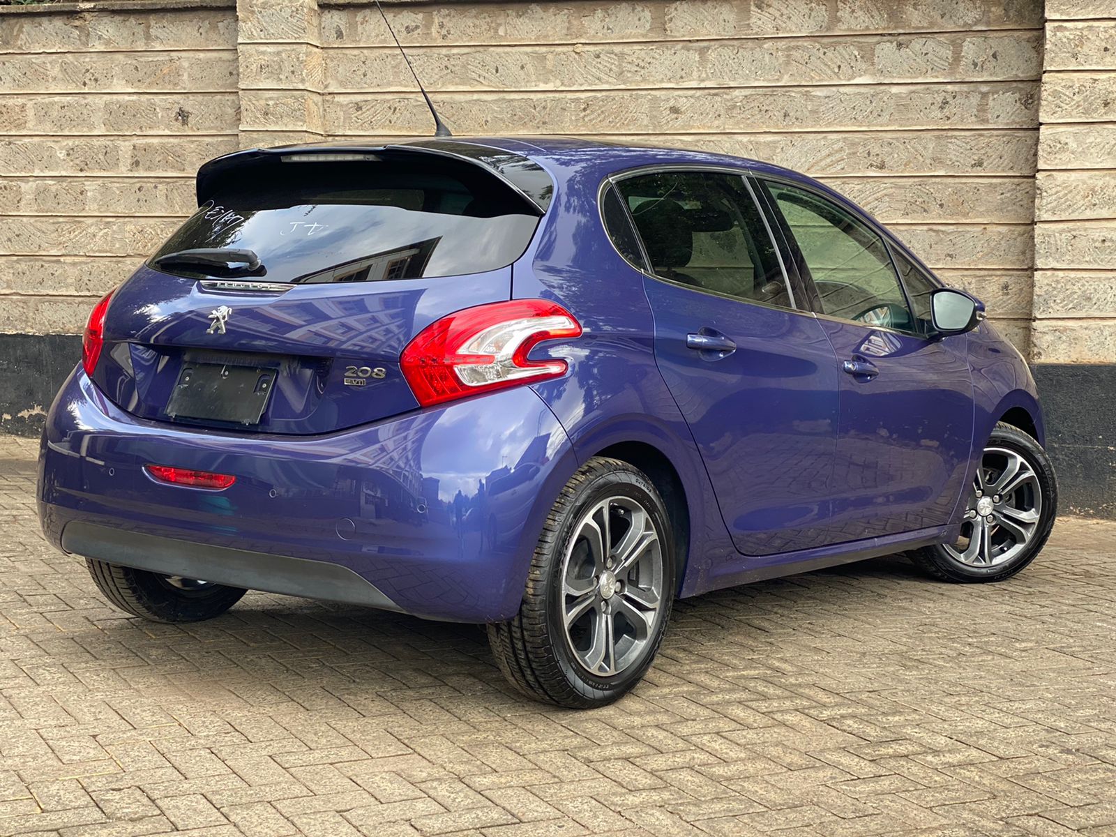 2014 Peugeot 208 Roland