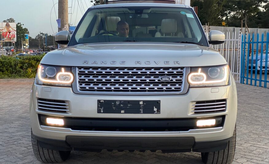 2014 Land Rover Range Rover Vogue SE SDV8