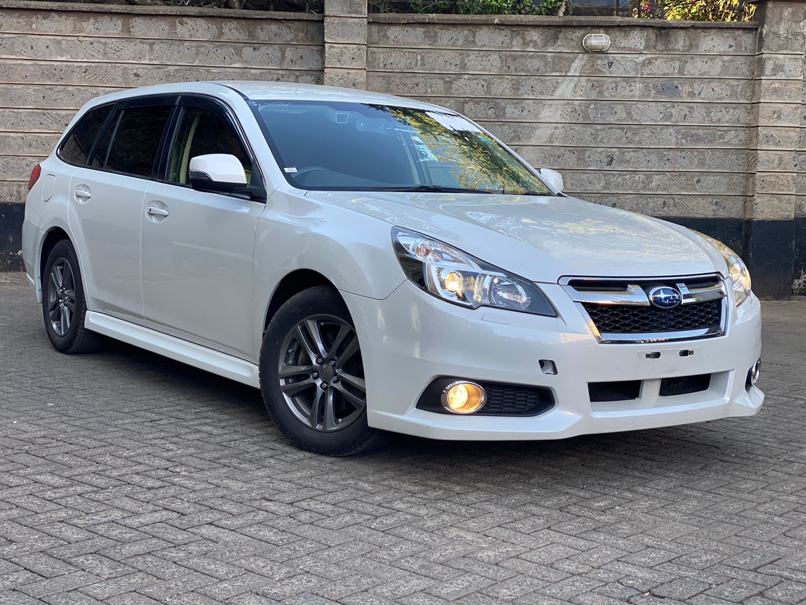 2014 Subaru Legacy BRM