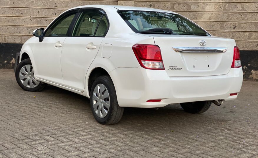 2014 Toyota Axio