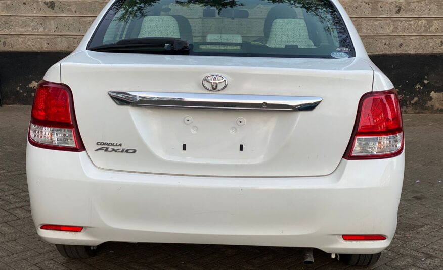 2014 Toyota Axio