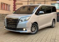 2014 Toyota Noah (New-shape)