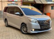 2014 Toyota Noah (New-shape)