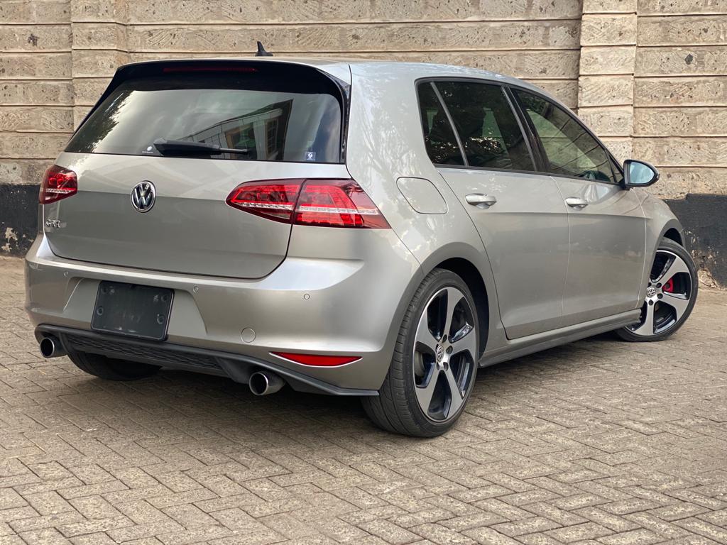 2014 Volkswagen Golf GTI MK7