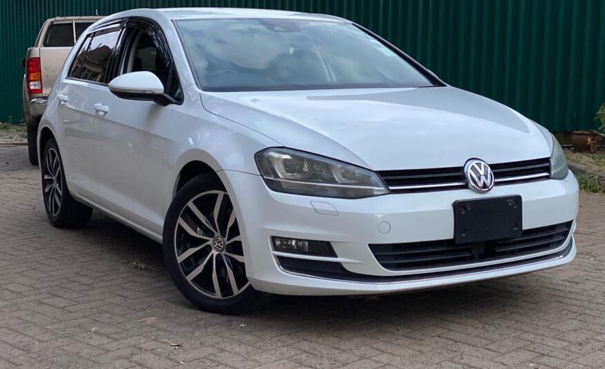 2014 Volkswagen Golf TSI